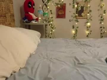 pooncahantits on Chaturbate 