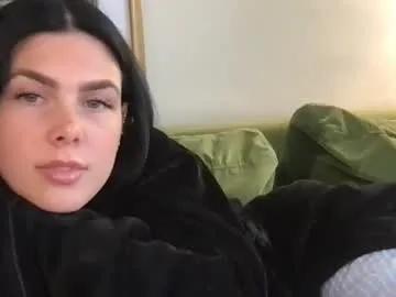 stacywithuu — think you can handle what's under here?   goal:  undress me   #bigboobs #bigass #new #18 [999 tokens remaining]