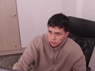 tony_hoffa on Flirt4Free 