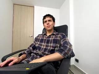 tony_hoffa on Flirt4Free 