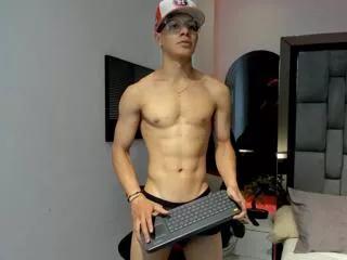 tony_petrov on Flirt4Free 