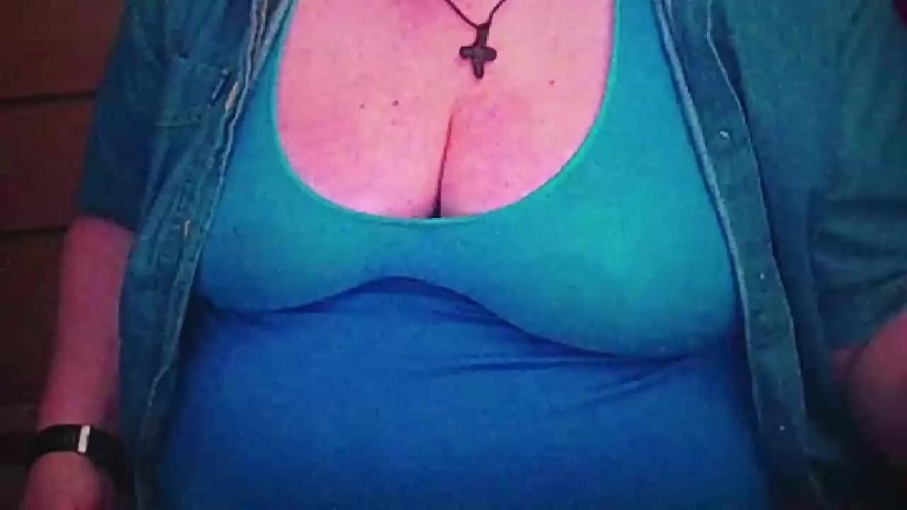 mayalove6969 on Streamray 