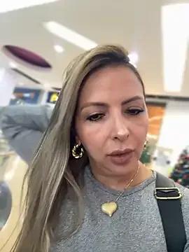 _Abril-Office1 — FirstSquirt today