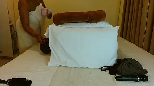 ALEXABOUJEE95 on StripChat 
