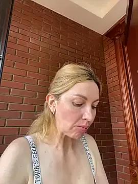 Amazoniiaa on StripChat 