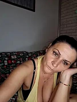 anaaamariaaaa's avatar