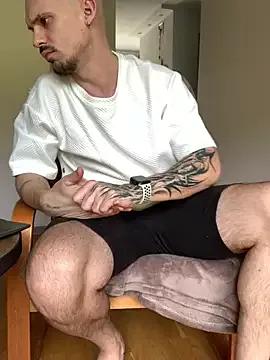 AssHunter4k on StripChat 