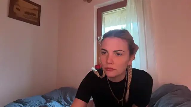 Foxy_Bite — Group on StripChat