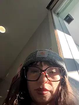 gabyenlalunax — Put my ass red without panties 