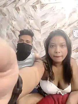 hornyzinia123 — Private on StripChat