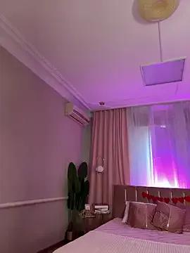 HugeBoobsAlice — Freechat on StripChat