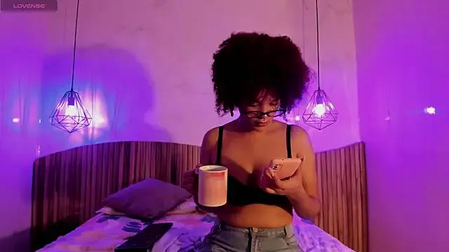 loladupont on StripChat 
