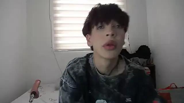 lucky_stricke on StripChat 