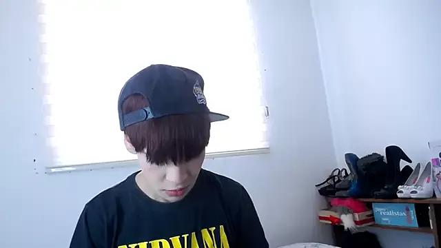 lucky_stricke on StripChat 