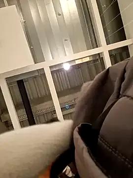 LydiaMaus96 — 2free vids& finger my pussy