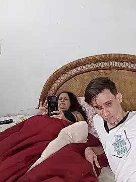 Milfvalesk on StripChat 