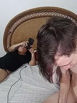 Milfvalesk on StripChat 