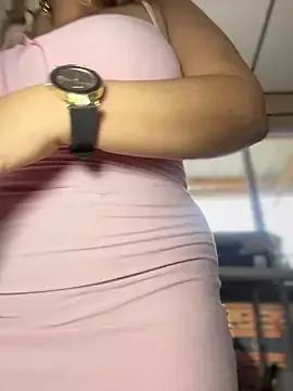 sammyqueenx21 — anal plug and sorprisexlasttipper:gift: