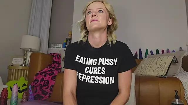 Taylorlove303 —  Squirt at goal 