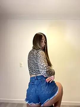 StripChat Zara_Ross is Private Zara_Ross — Fingers in Pussy and Lush 2 min